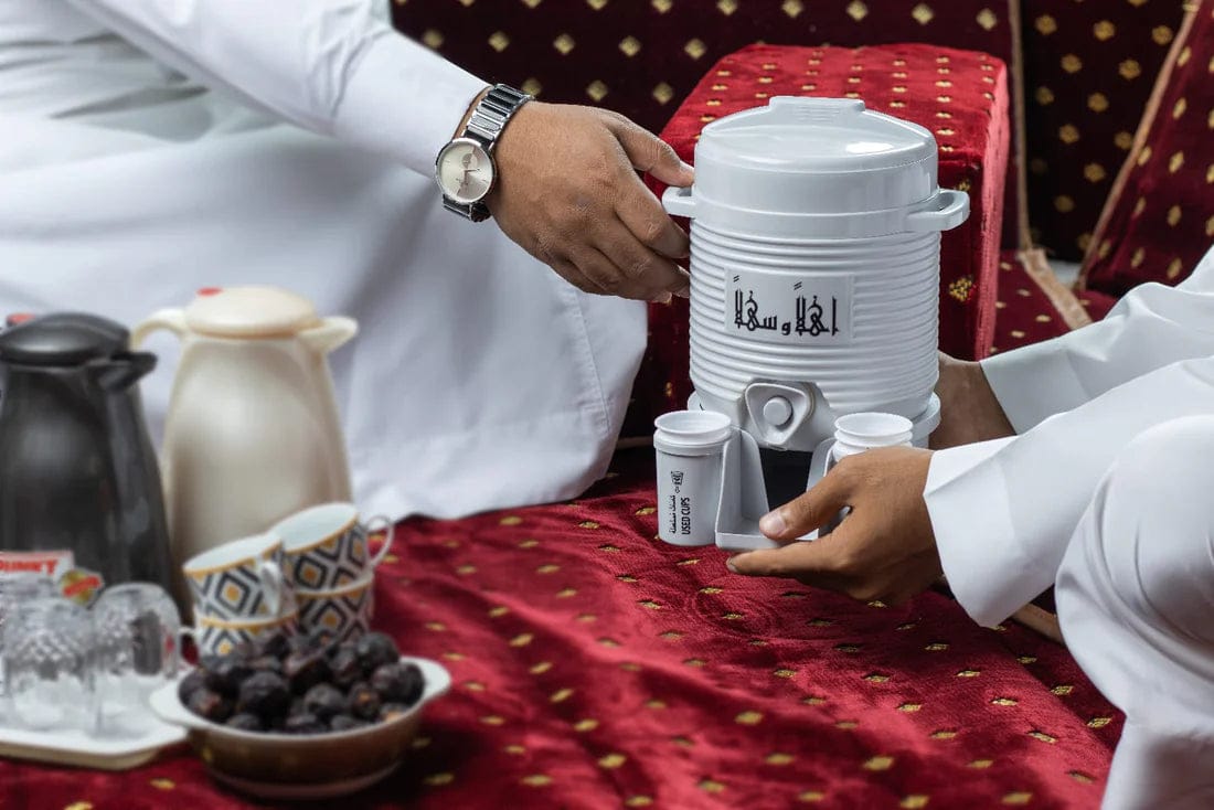 Mini Zamzam Dispenser – Haramain Inspired (2L with 6 Glasses)