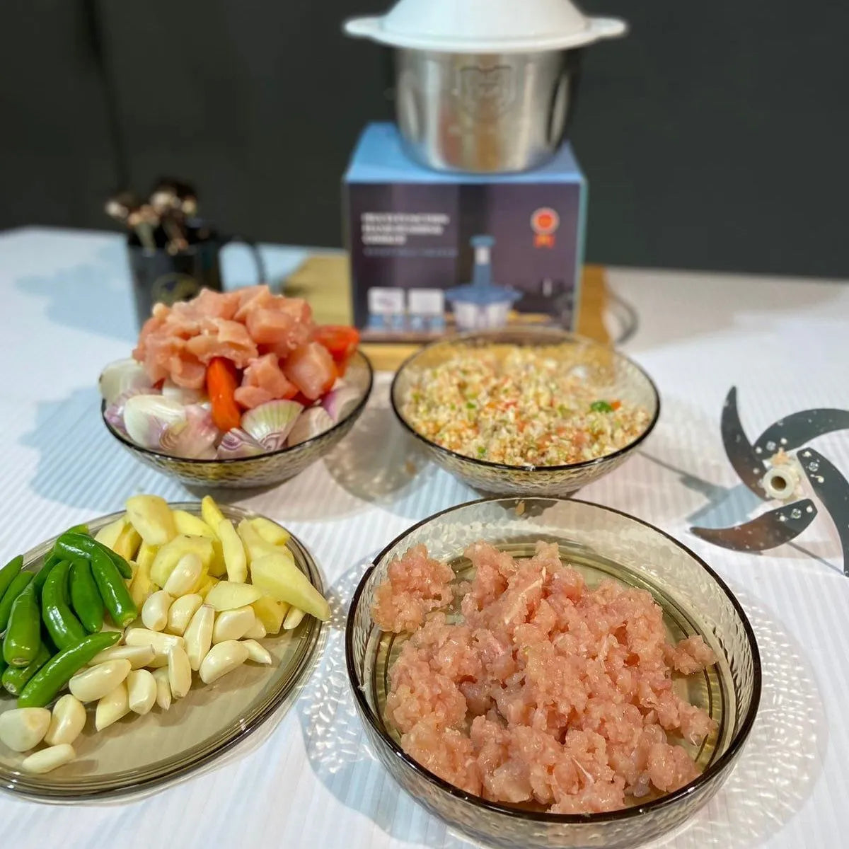 Vegetable Push Chopper – 1.5L Capacity (Box Packing)