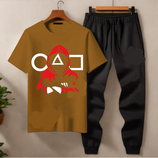 Summer Tracksuit – Brown Graphic T-Shirt & Black Jogger Pants